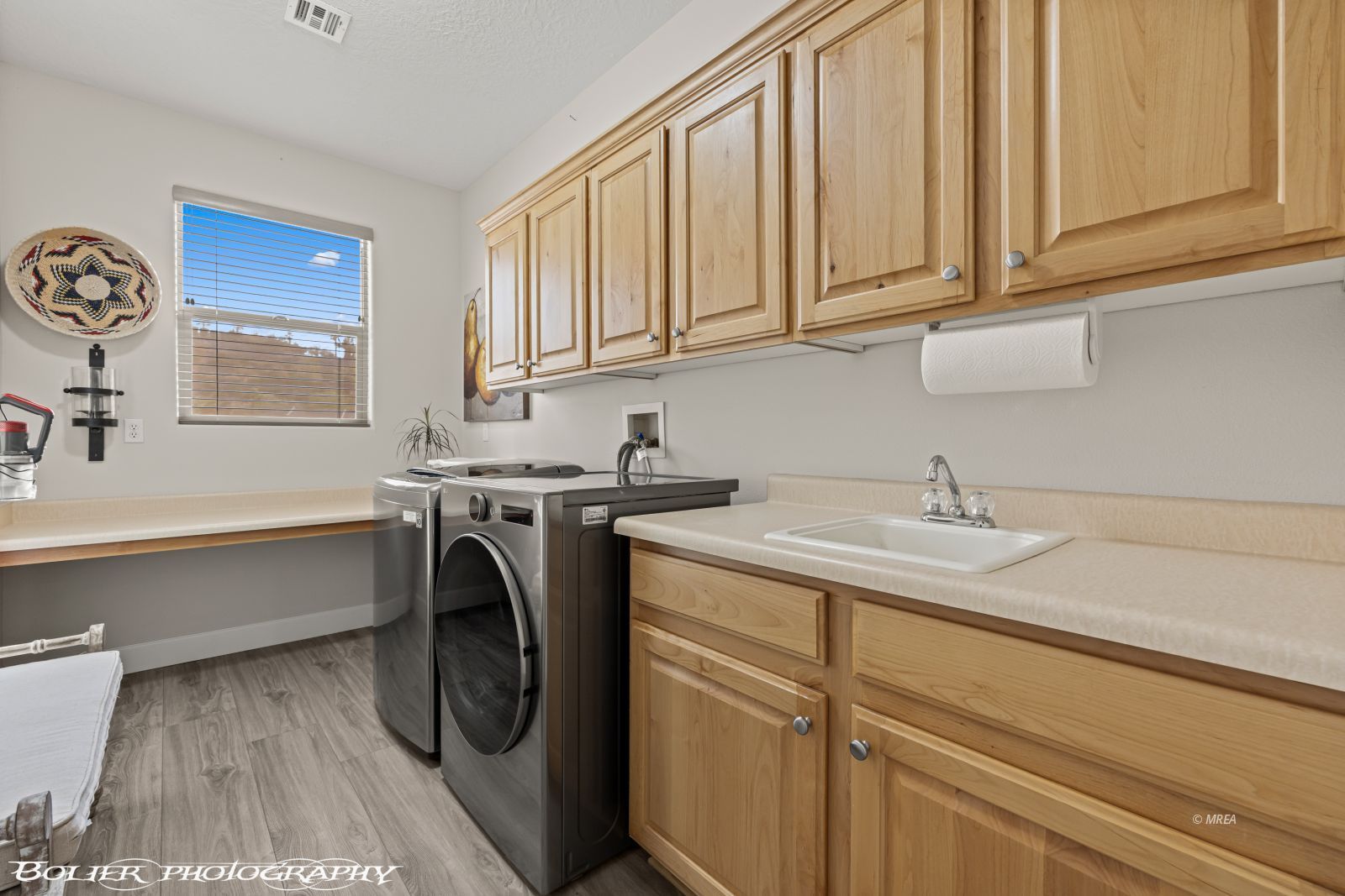 505  Highland View Ct