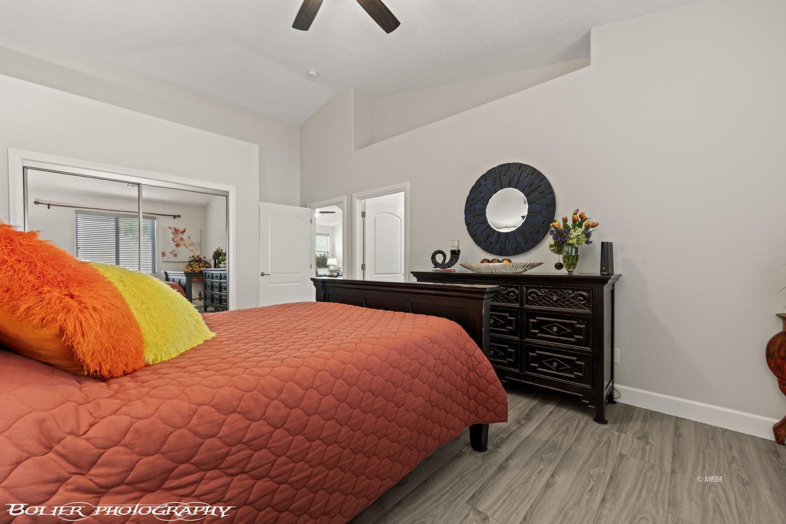 505  Highland View Ct