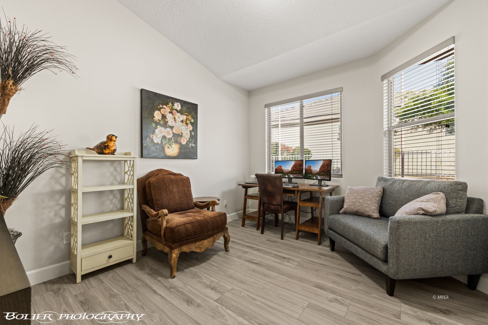 505  Highland View Ct