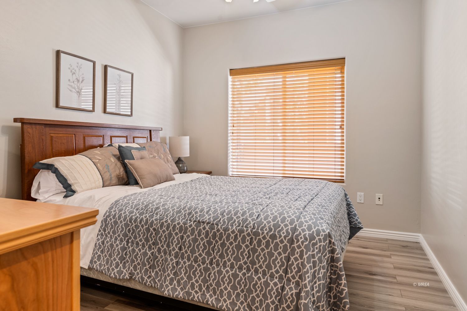 405  Paradise PKWY  #220