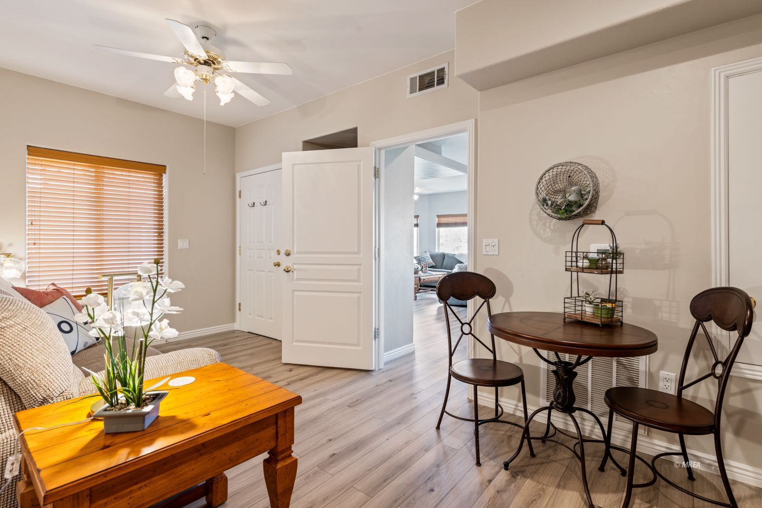 405  Paradise PKWY  #220