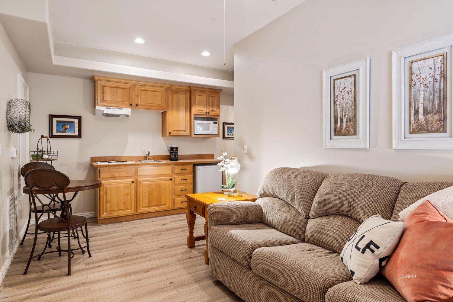 405  Paradise PKWY  #220