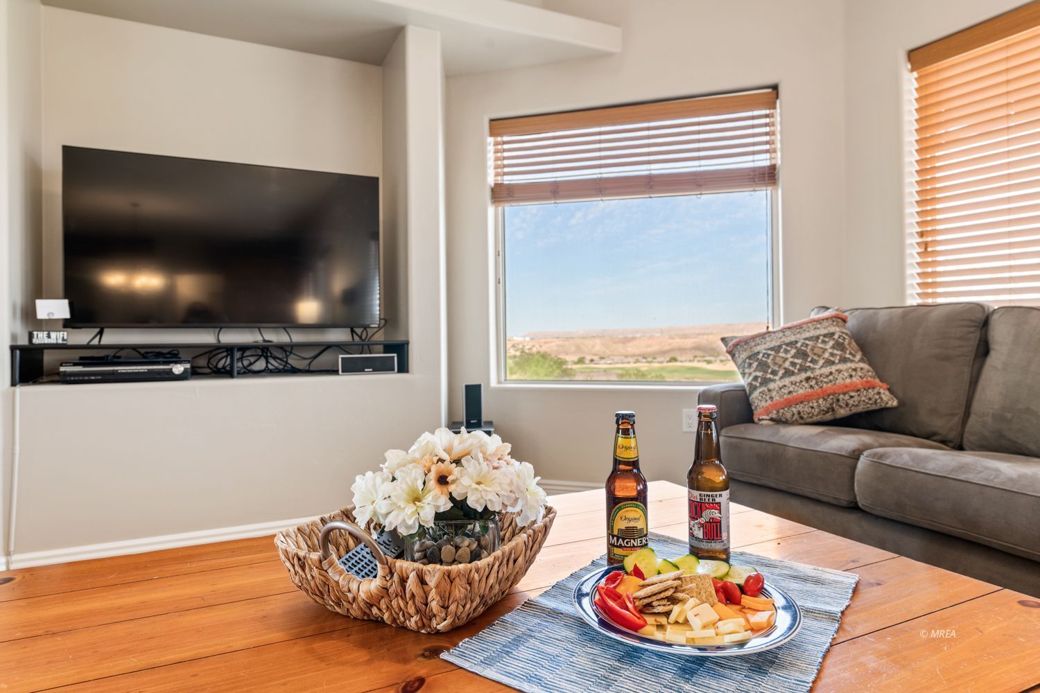 405  Paradise PKWY  #220