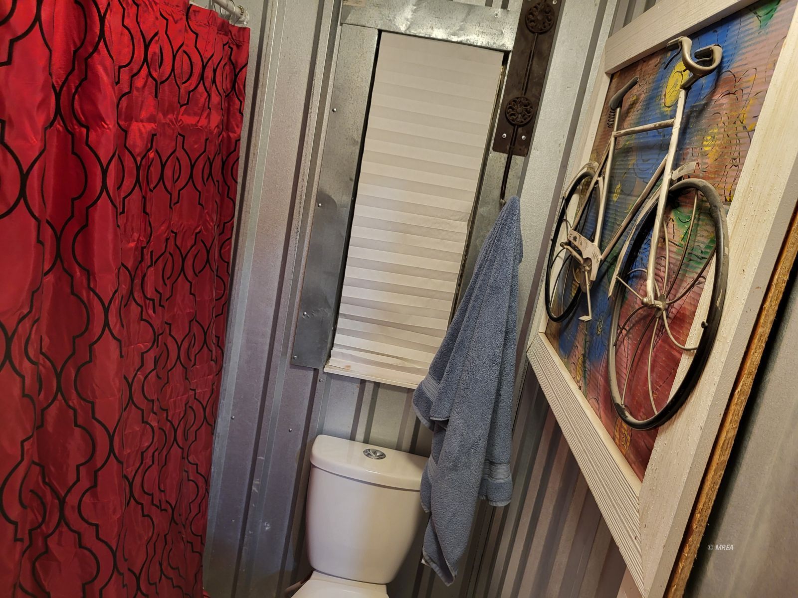 525 W Cottonwood Ave