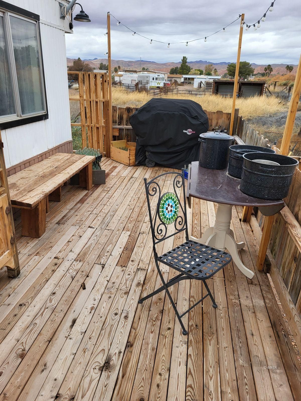 525 W Cottonwood Ave