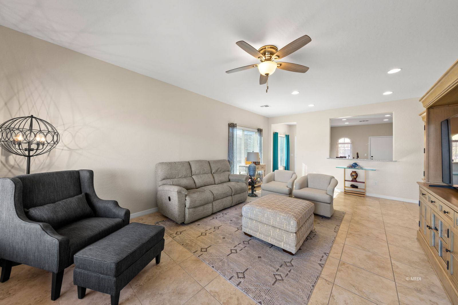 597  Bridle Path Cir