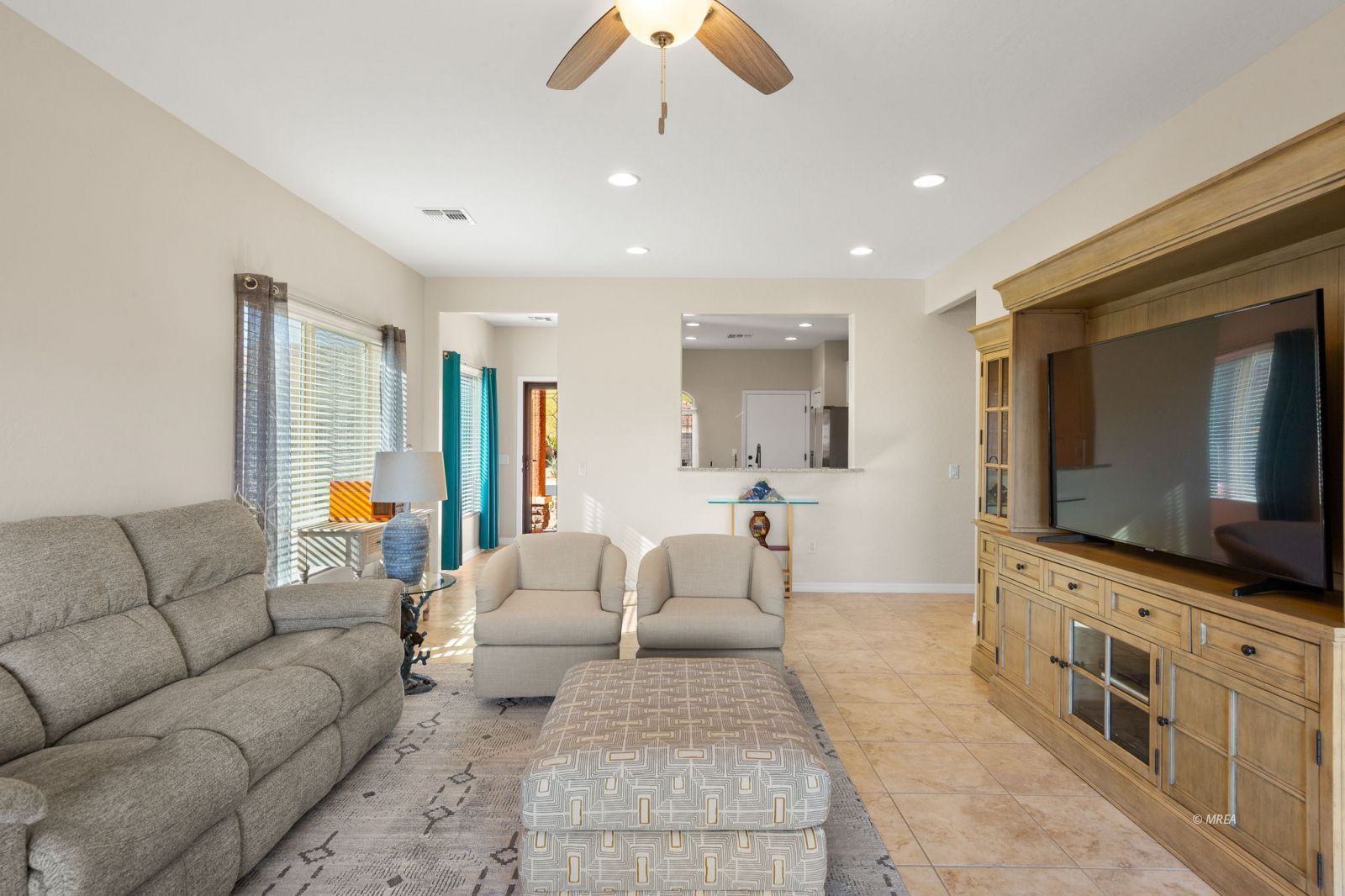 597  Bridle Path Cir