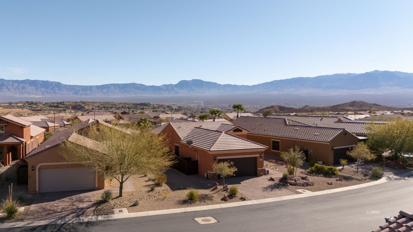 597  Bridle Path Cir