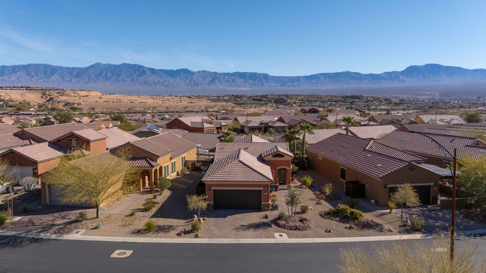 597  Bridle Path Cir