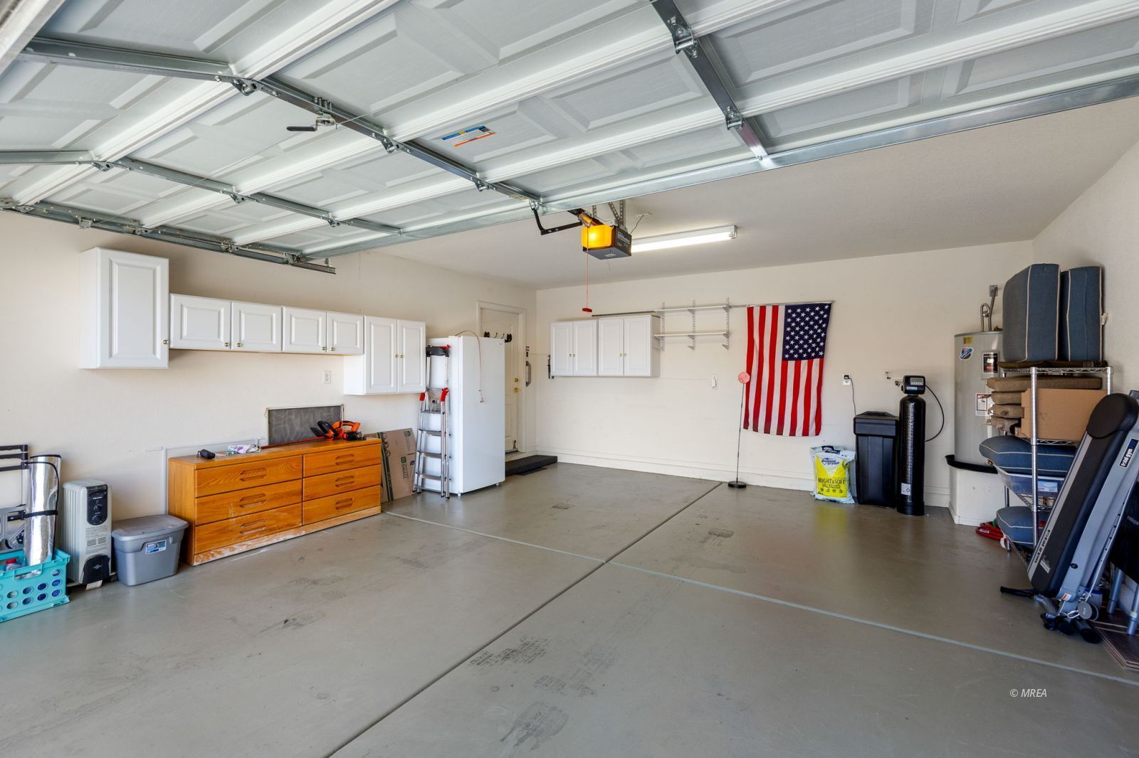 577  Torrey Pines Dr