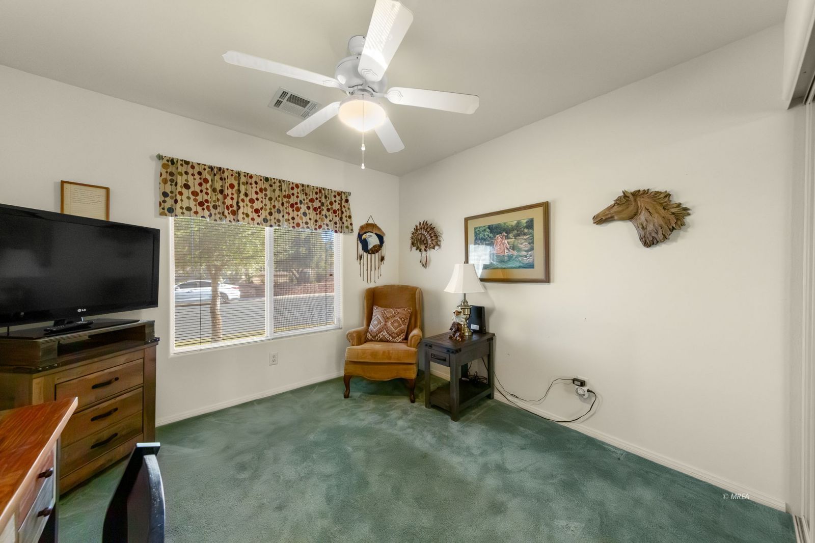 577  Torrey Pines Dr