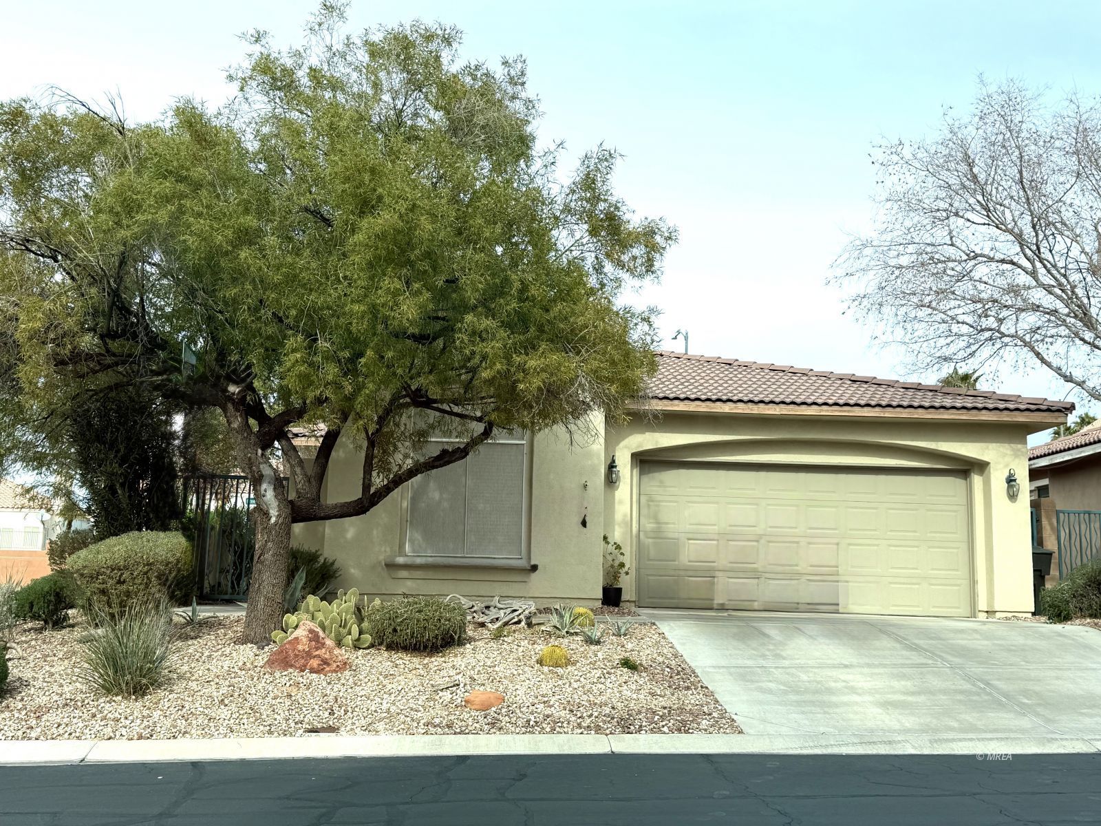 498  Canyon View Way