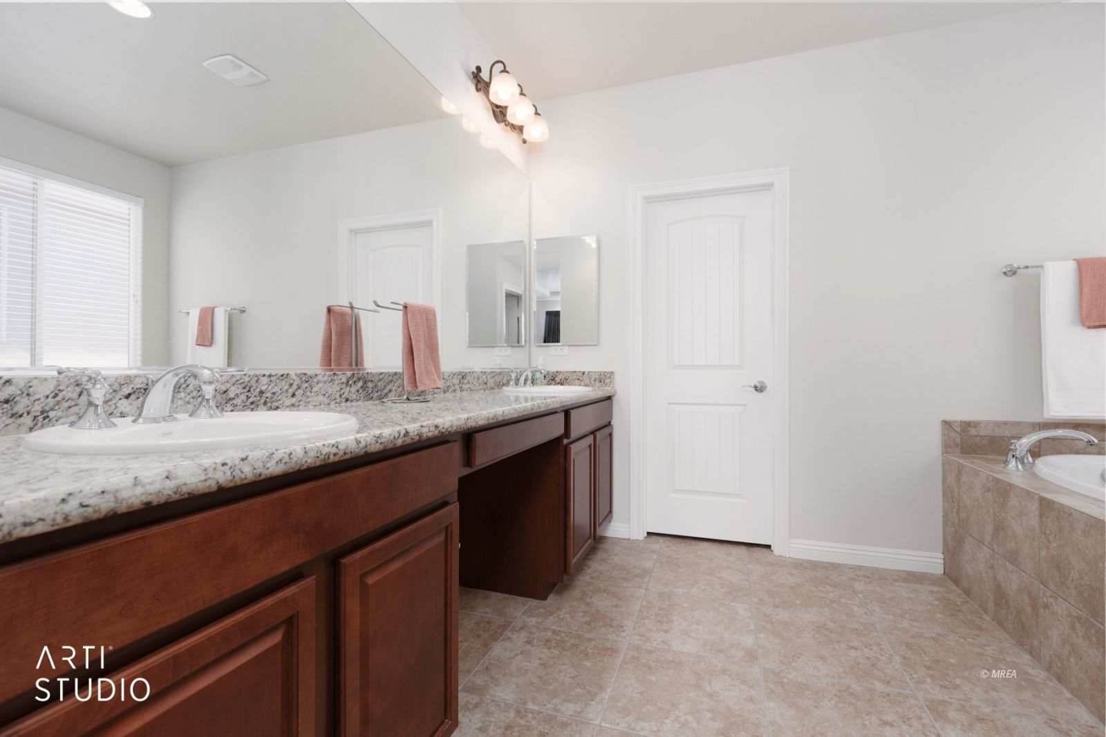 140  Admiral Benbow Way