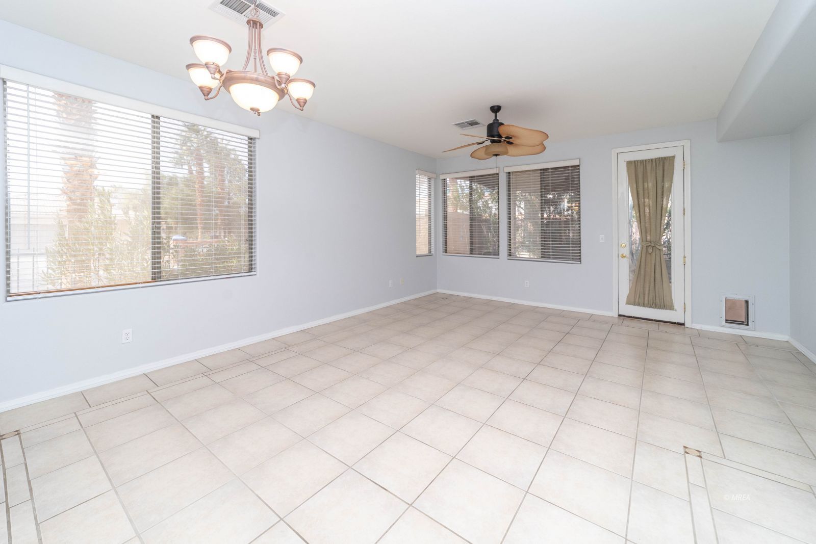 498  Canyon View Way