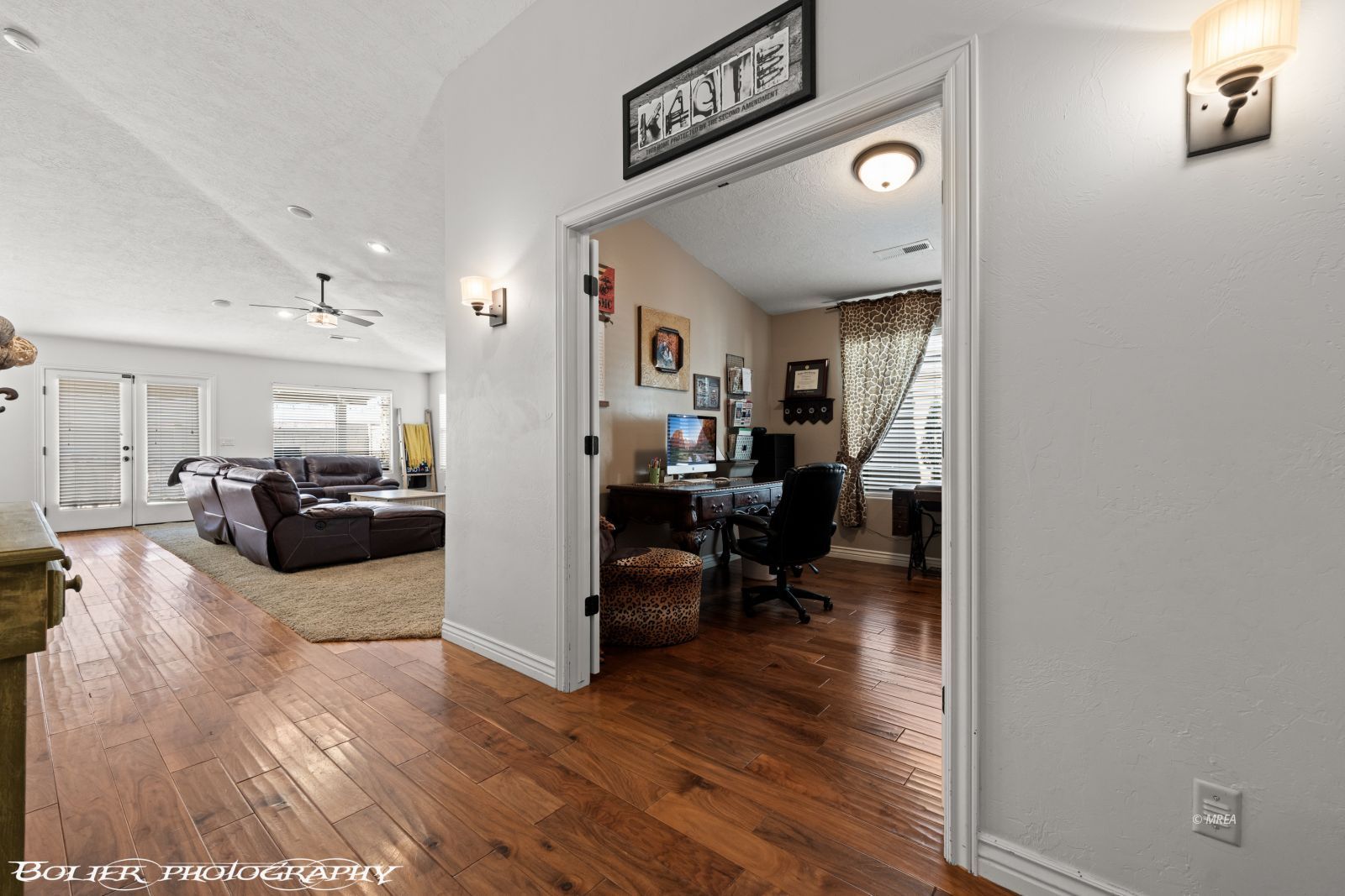 503  Clark St