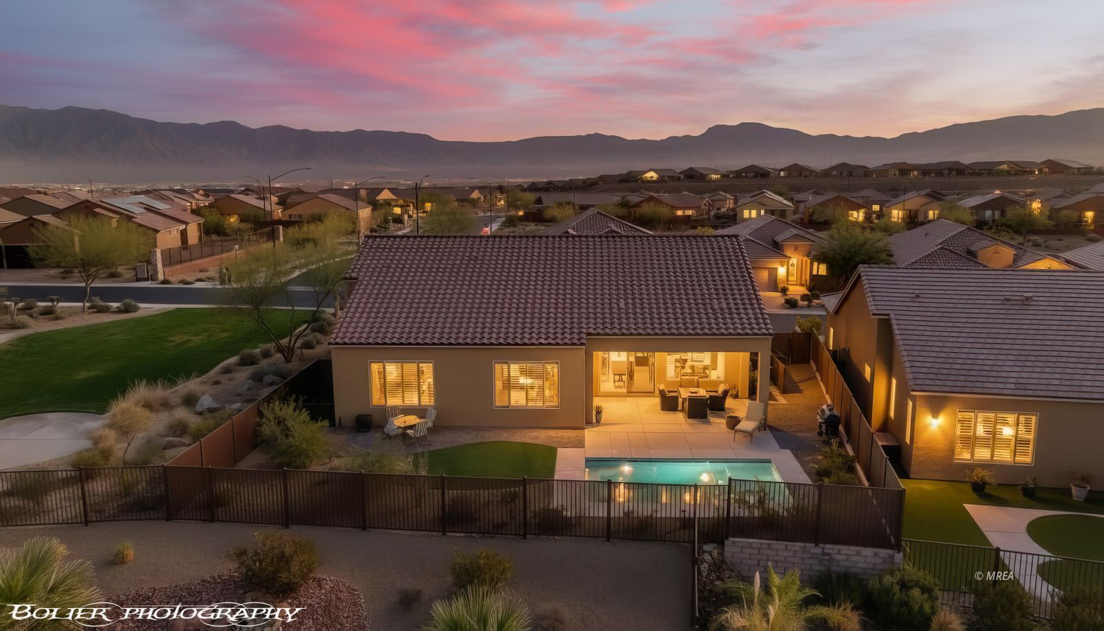 1143  Tortoise Mountain Dr