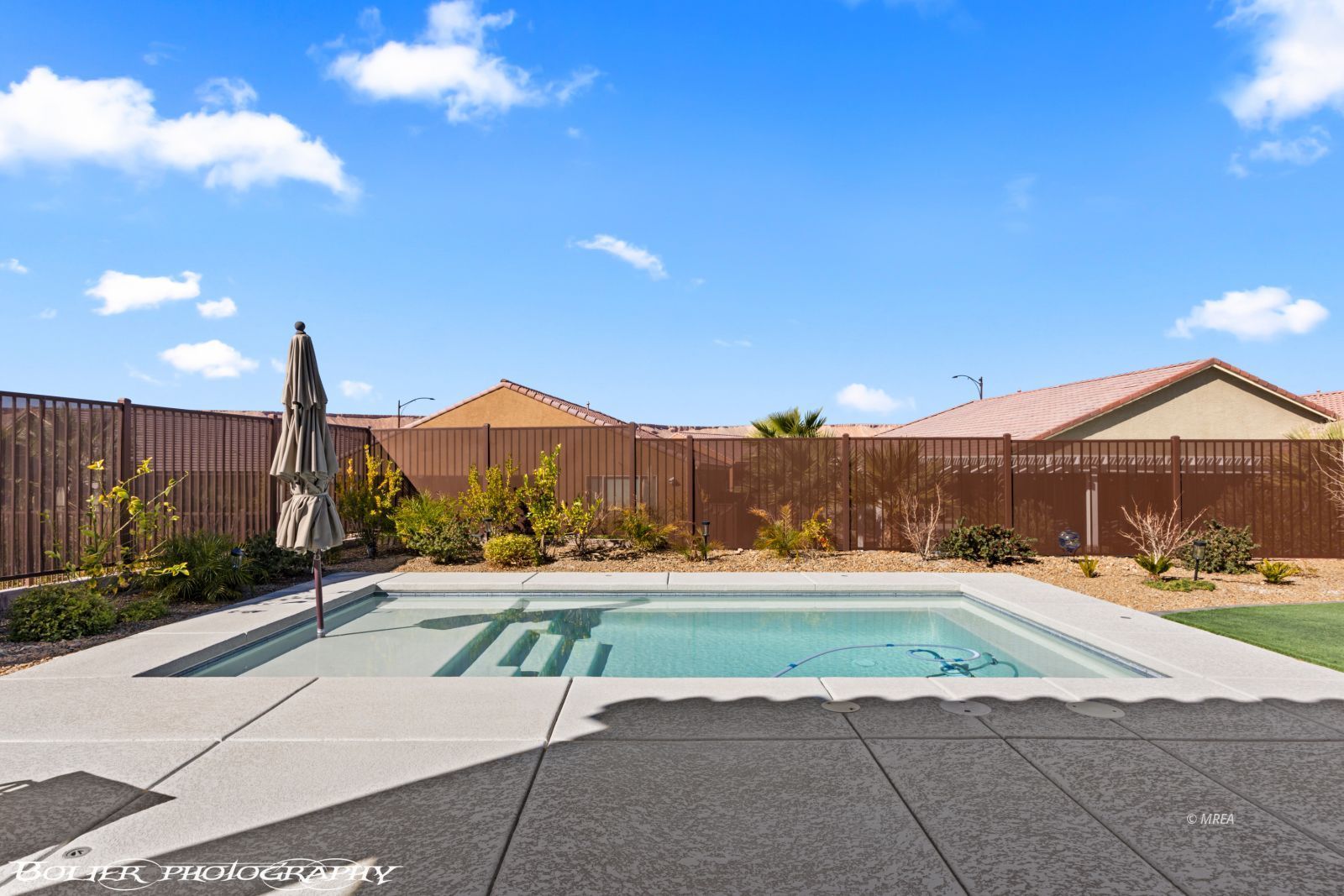 1143  Tortoise Mountain Dr