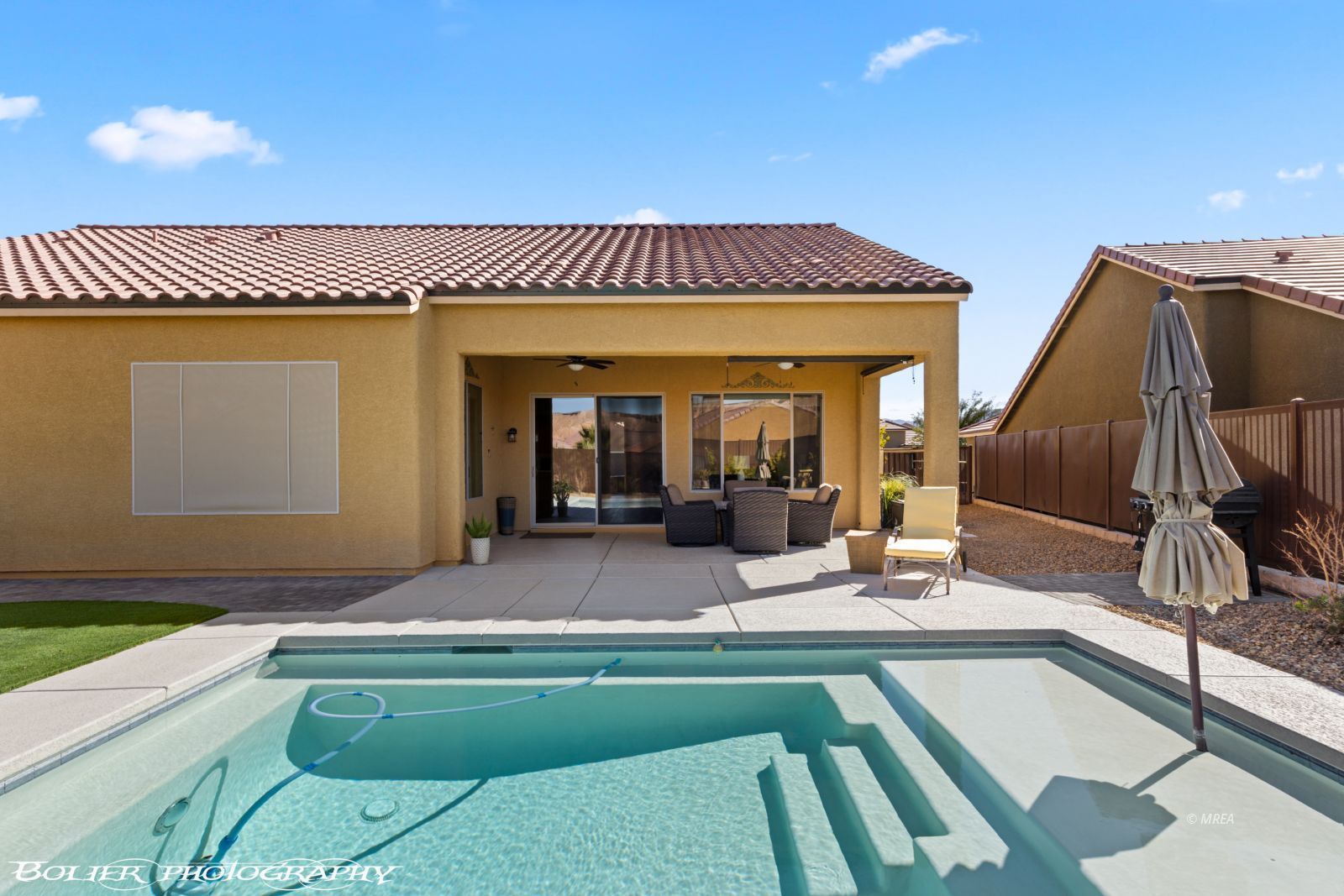 1143  Tortoise Mountain Dr