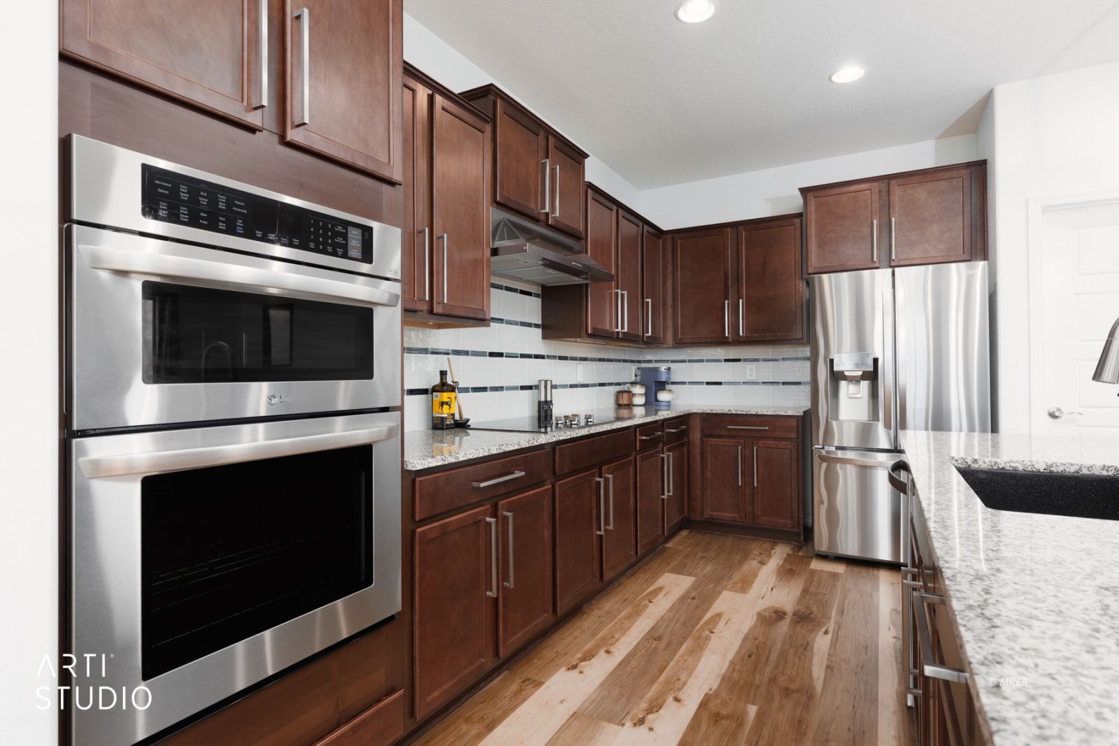   Trickling Brook Rdge 