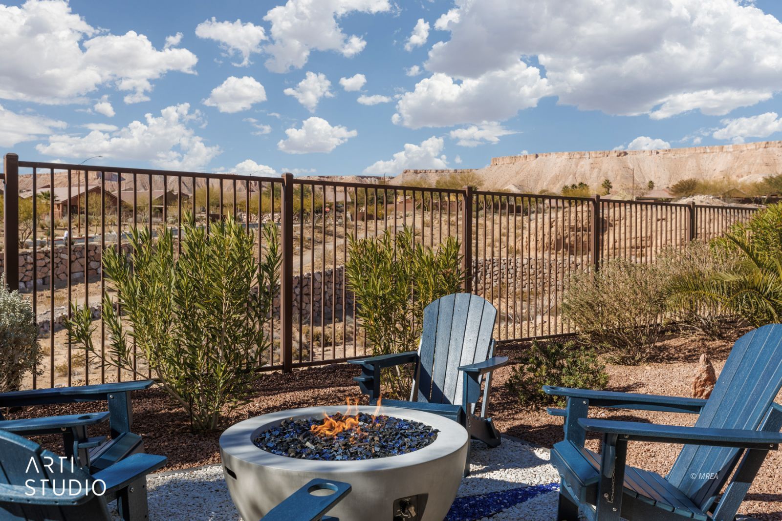   Trickling Brook Rdge 