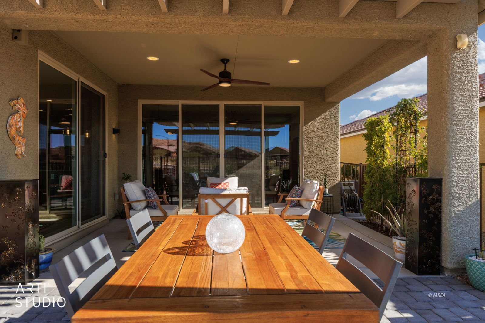   Trickling Brook Rdge 