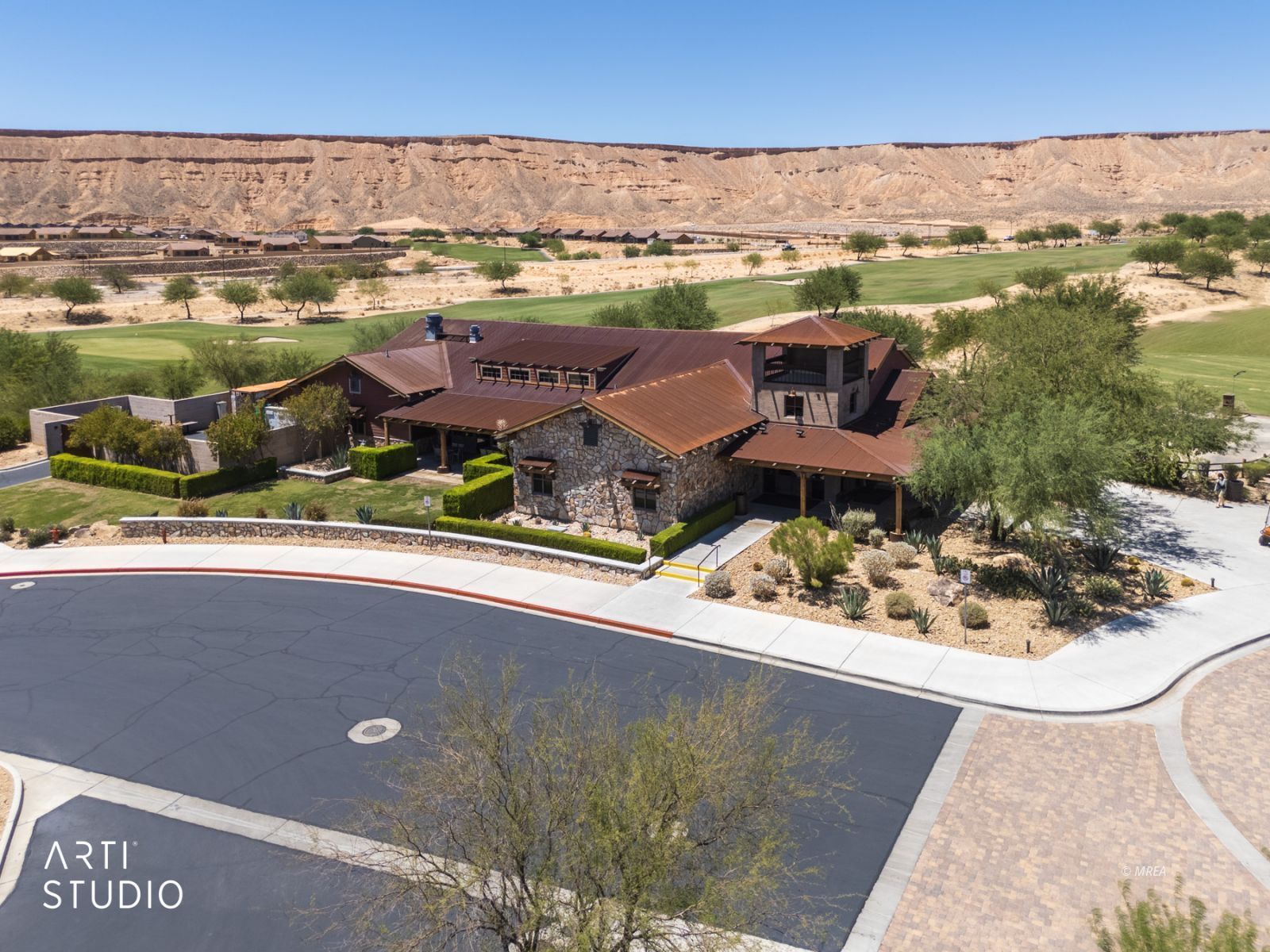   Trickling Brook Rdge 