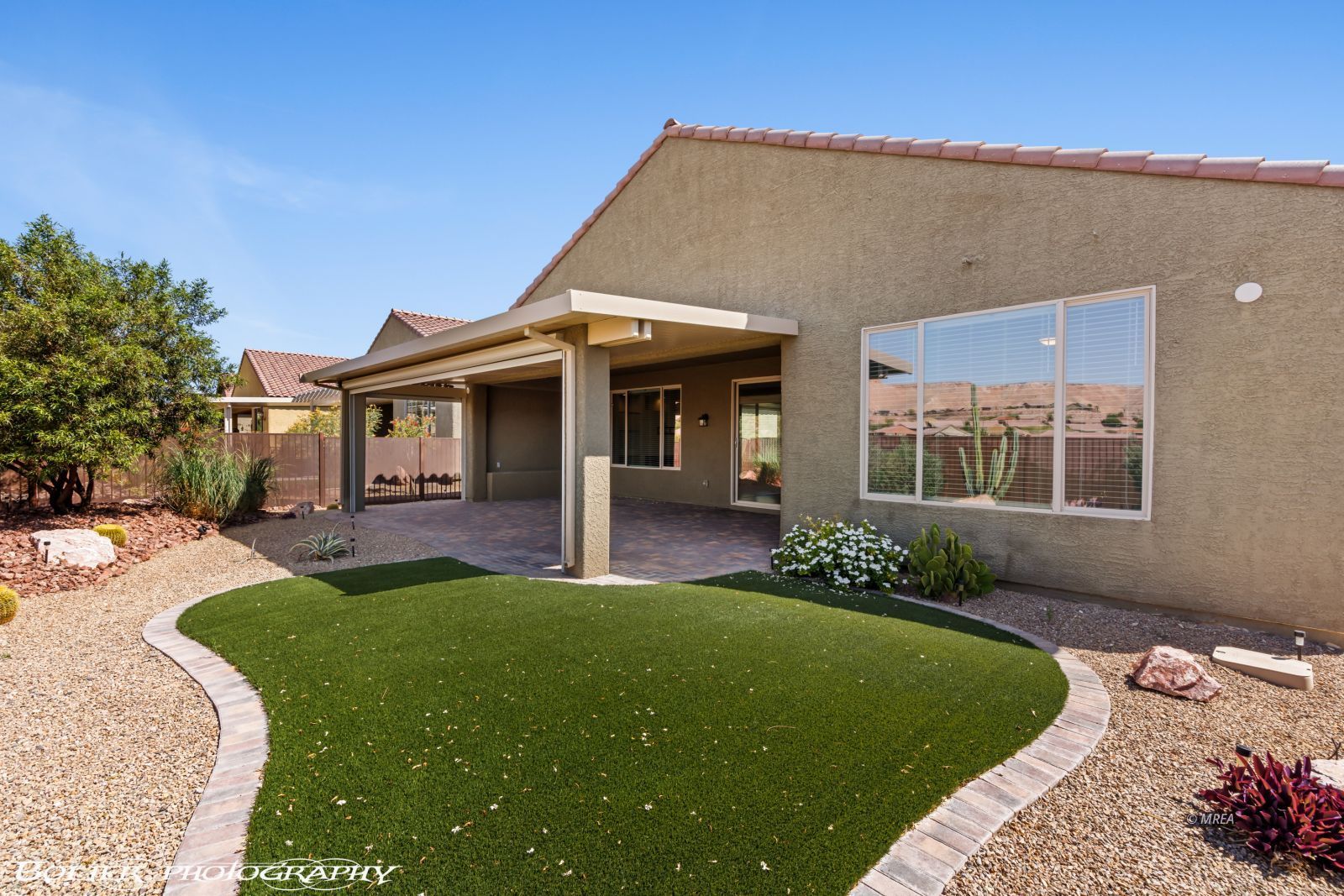 901  Emerald Pool Bluff 