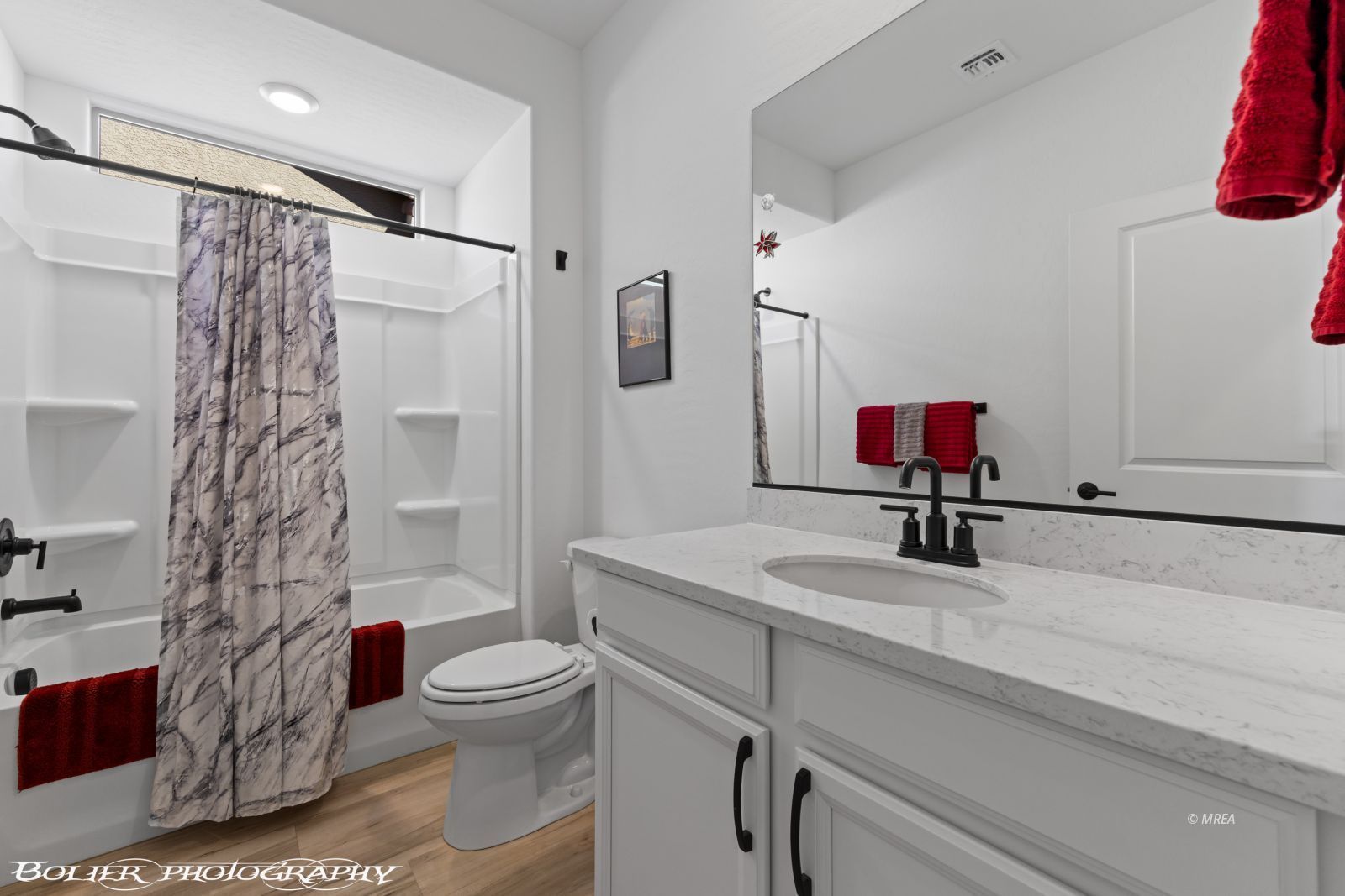 1070  Crestline  HTS 