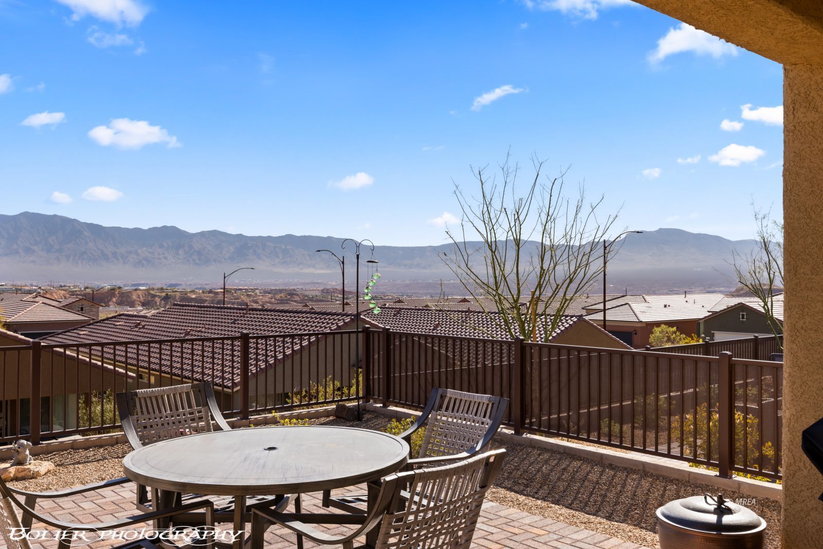 1070  Crestline  HTS 