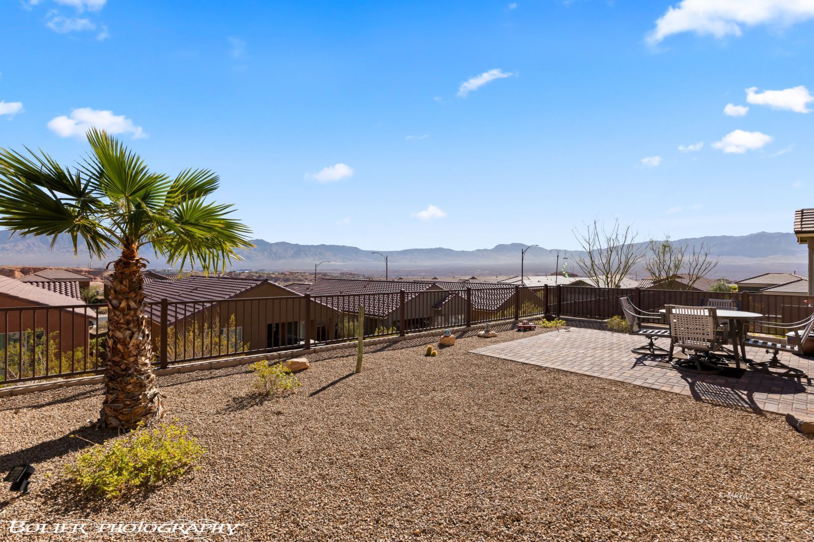 1070  Crestline  HTS 