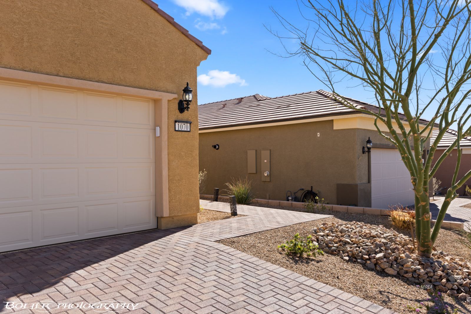 1070  Crestline  HTS 