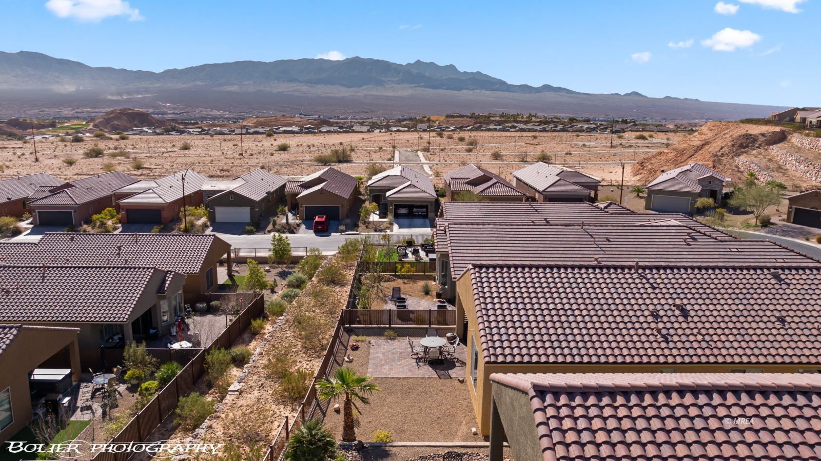 1070  Crestline  HTS 