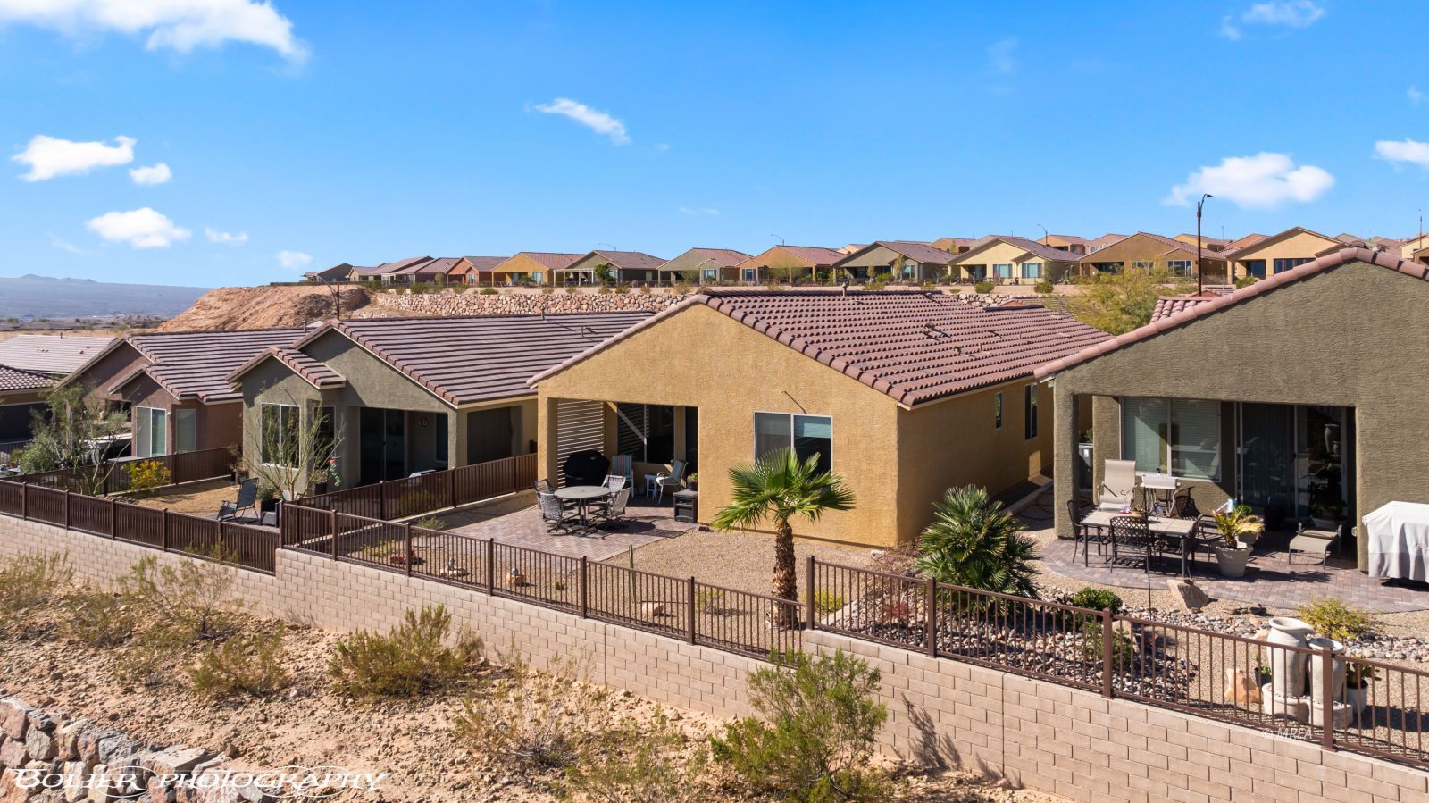 1070  Crestline  HTS 