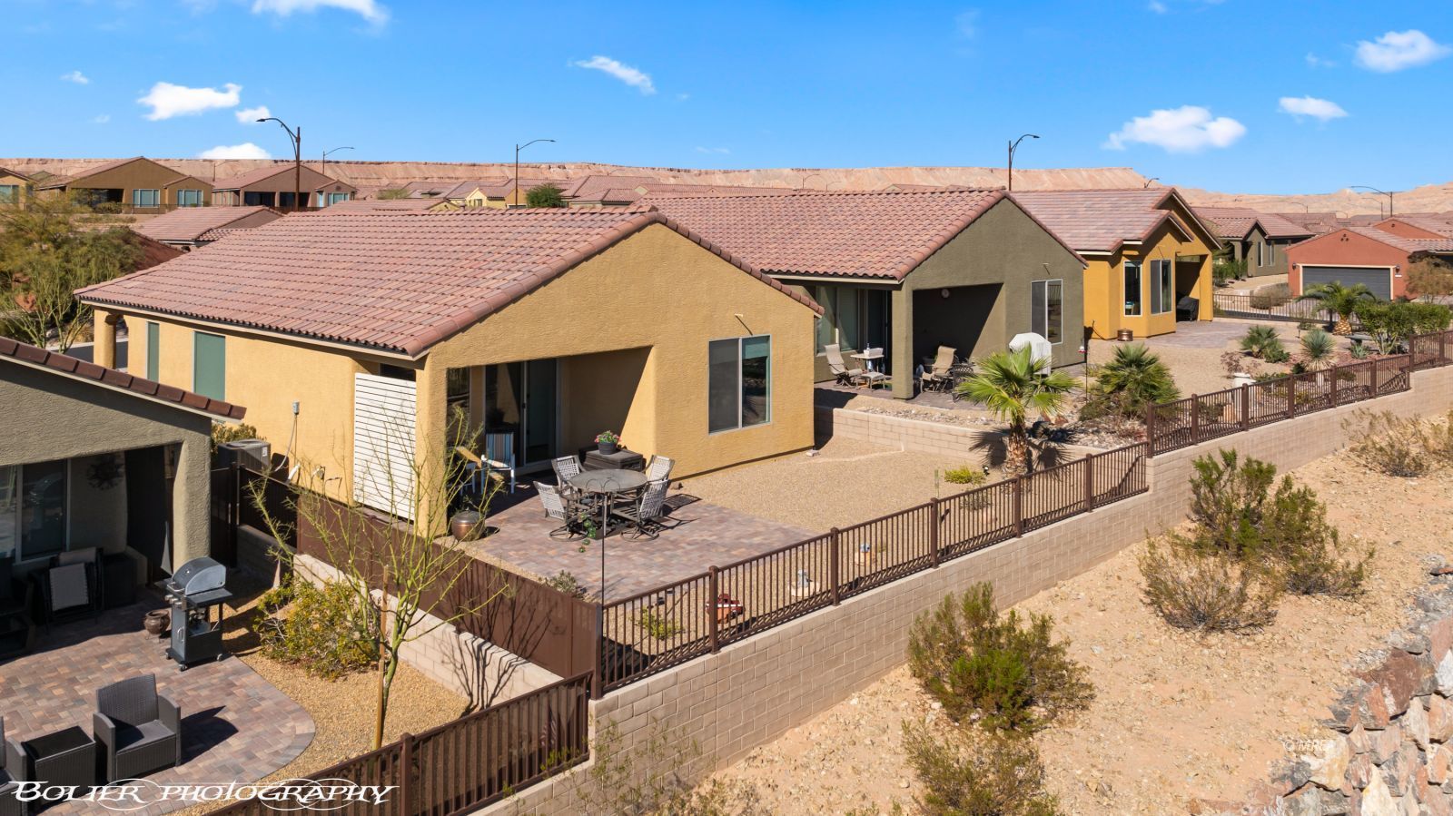 1070  Crestline  HTS 