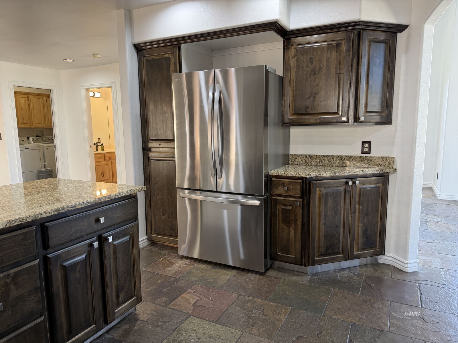 958  Via Carlotta Ct