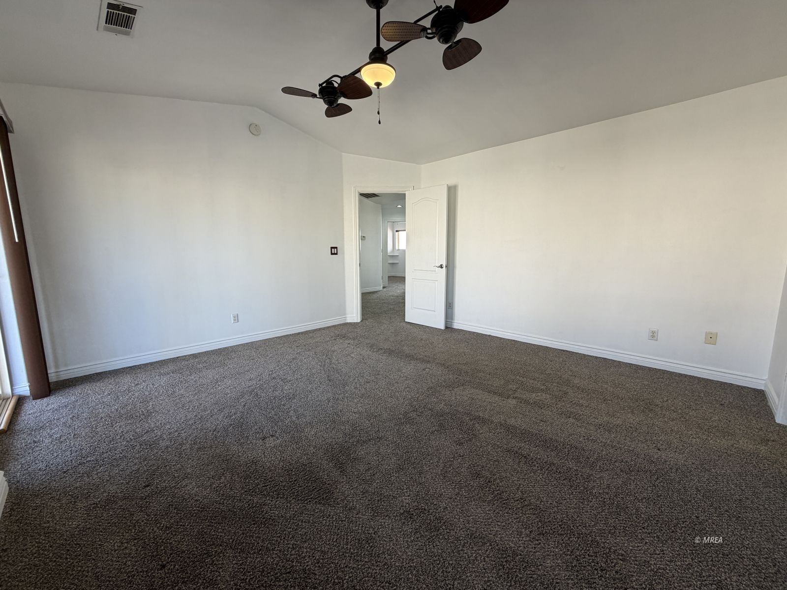 958  Via Carlotta Ct