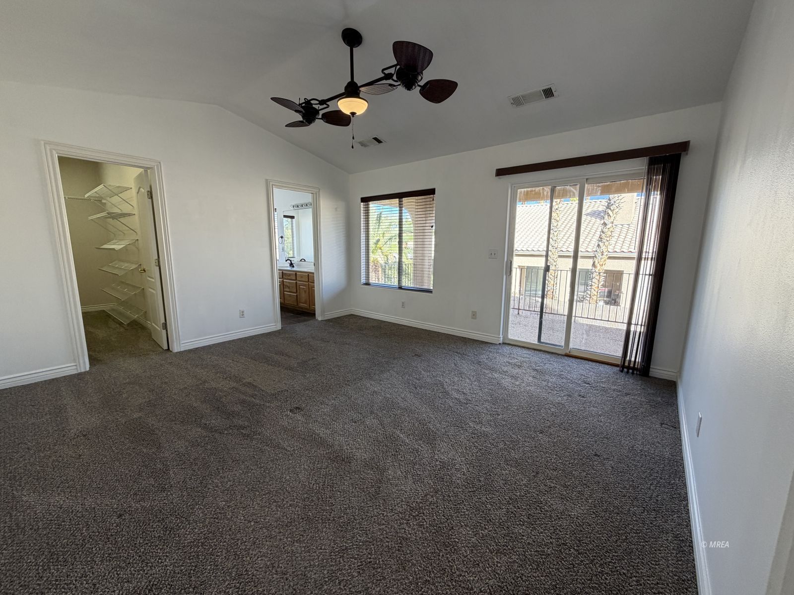 958  Via Carlotta Ct