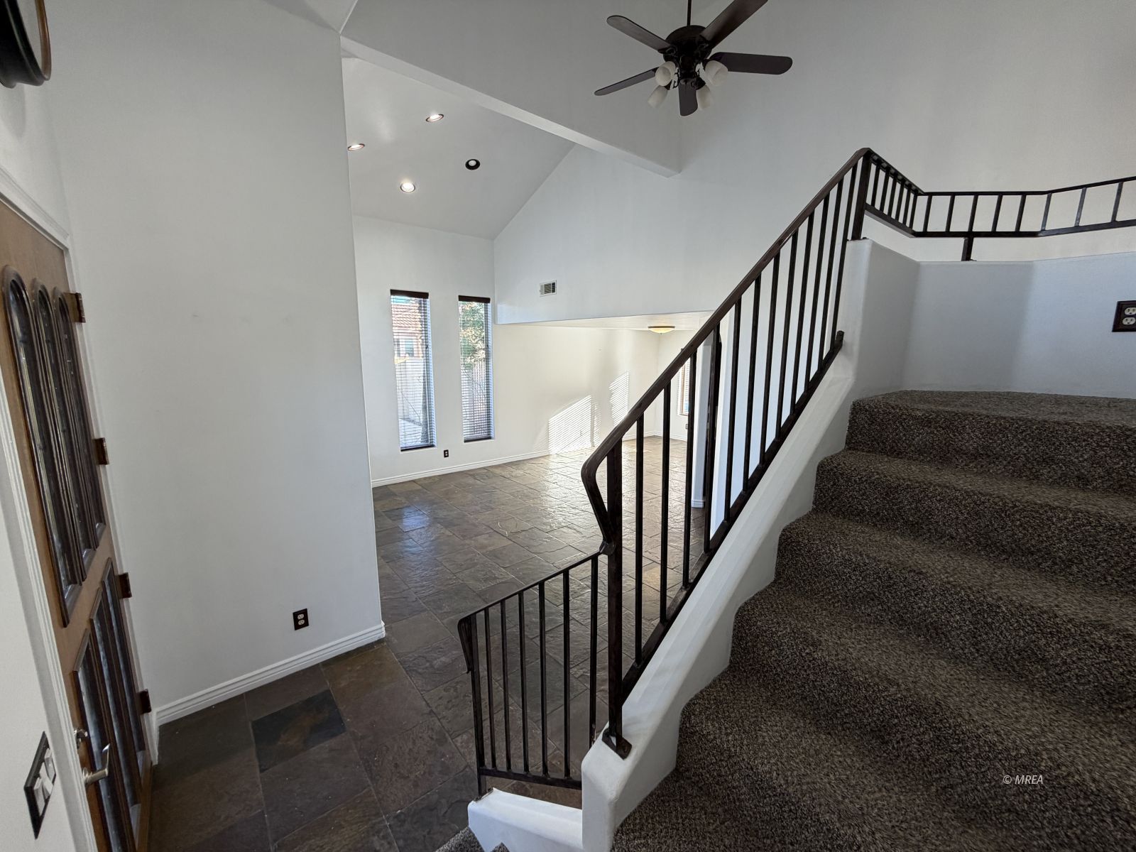 958  Via Carlotta Ct