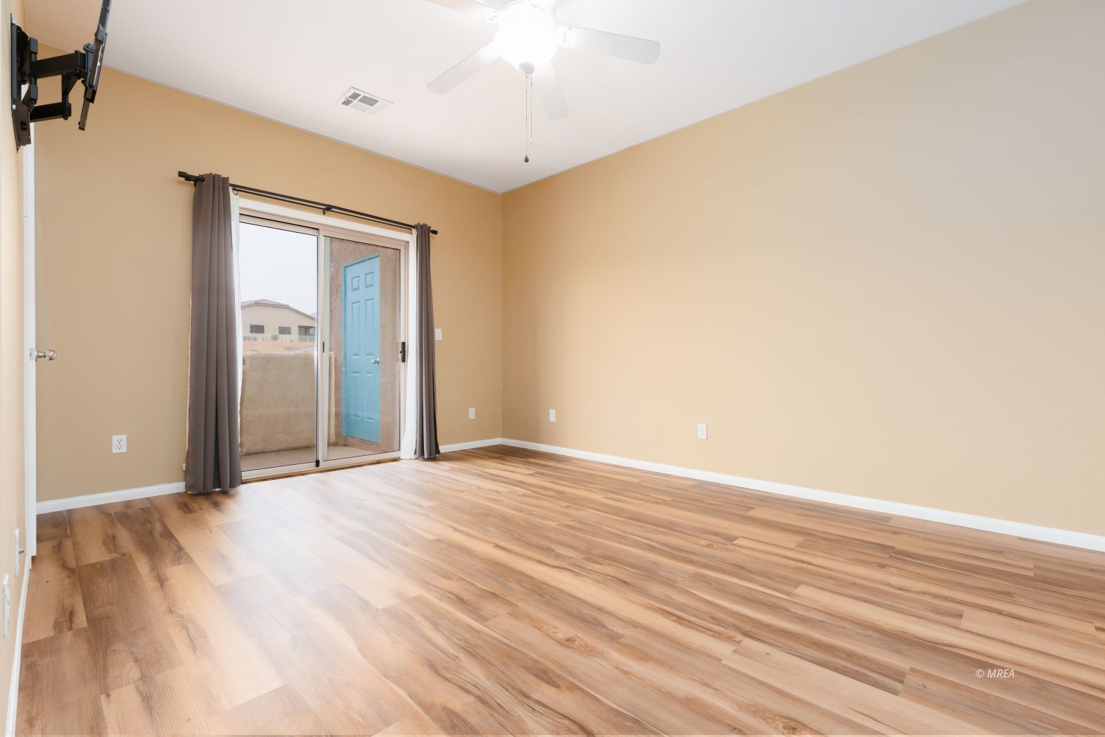 470  Turtle Back Road  #11D (1