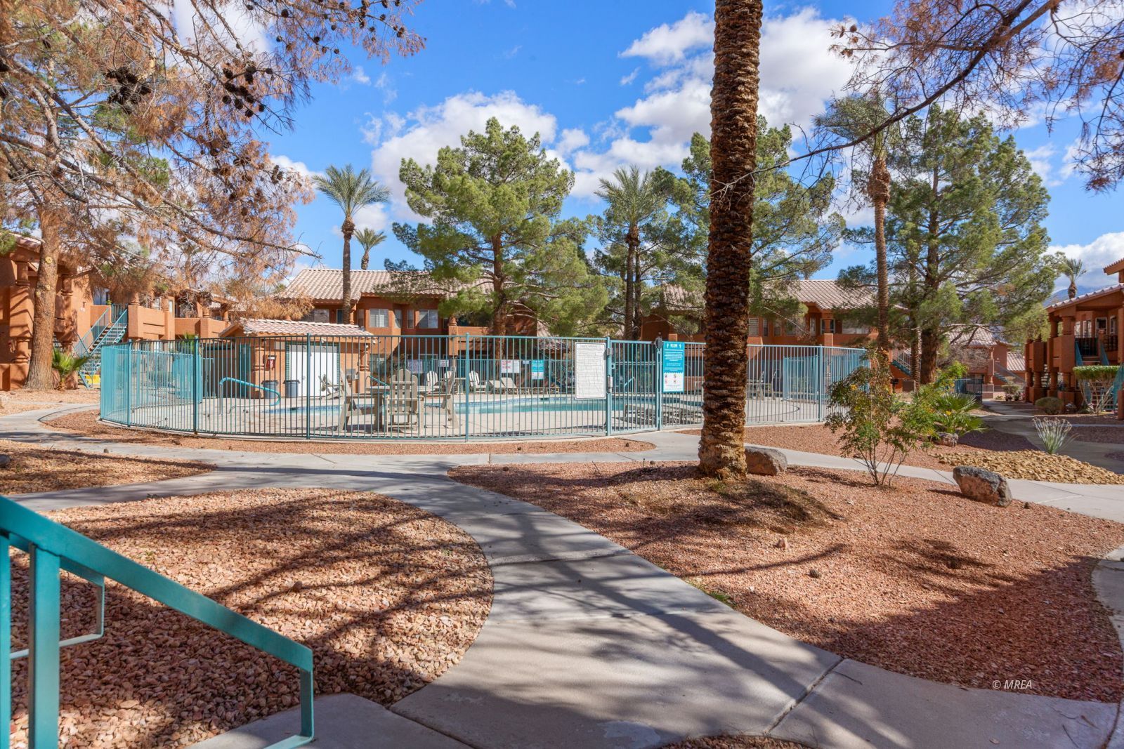 913  Mesquite Springs  #101