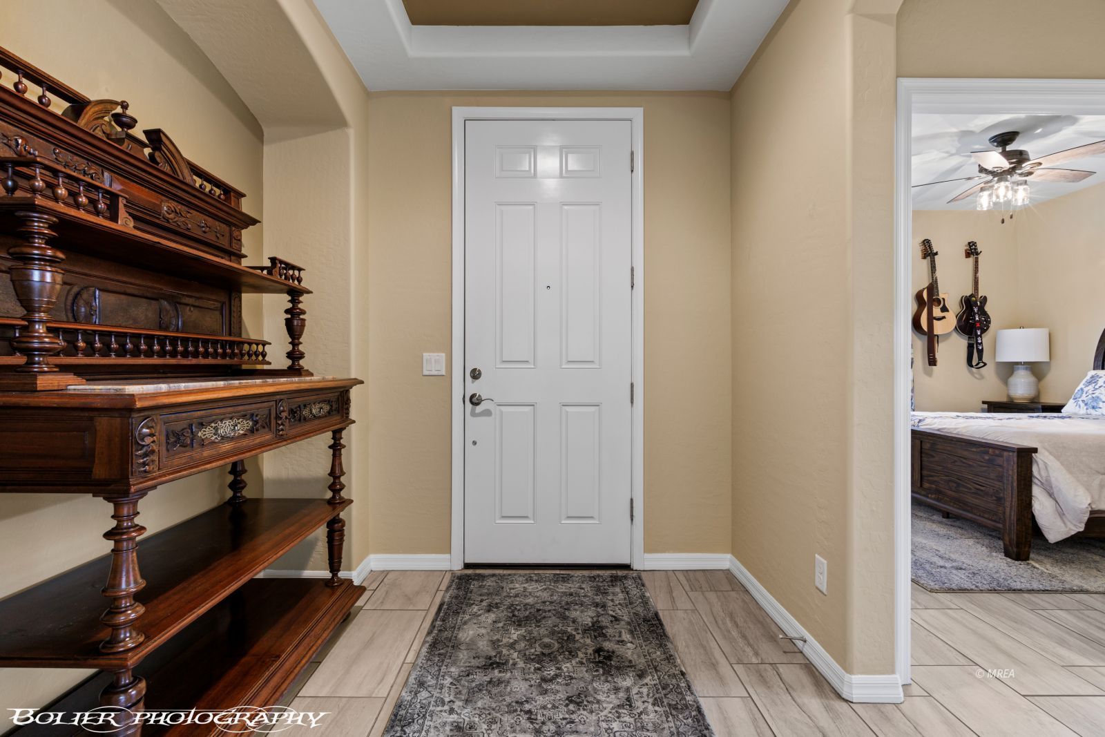 1400  White Water Way 