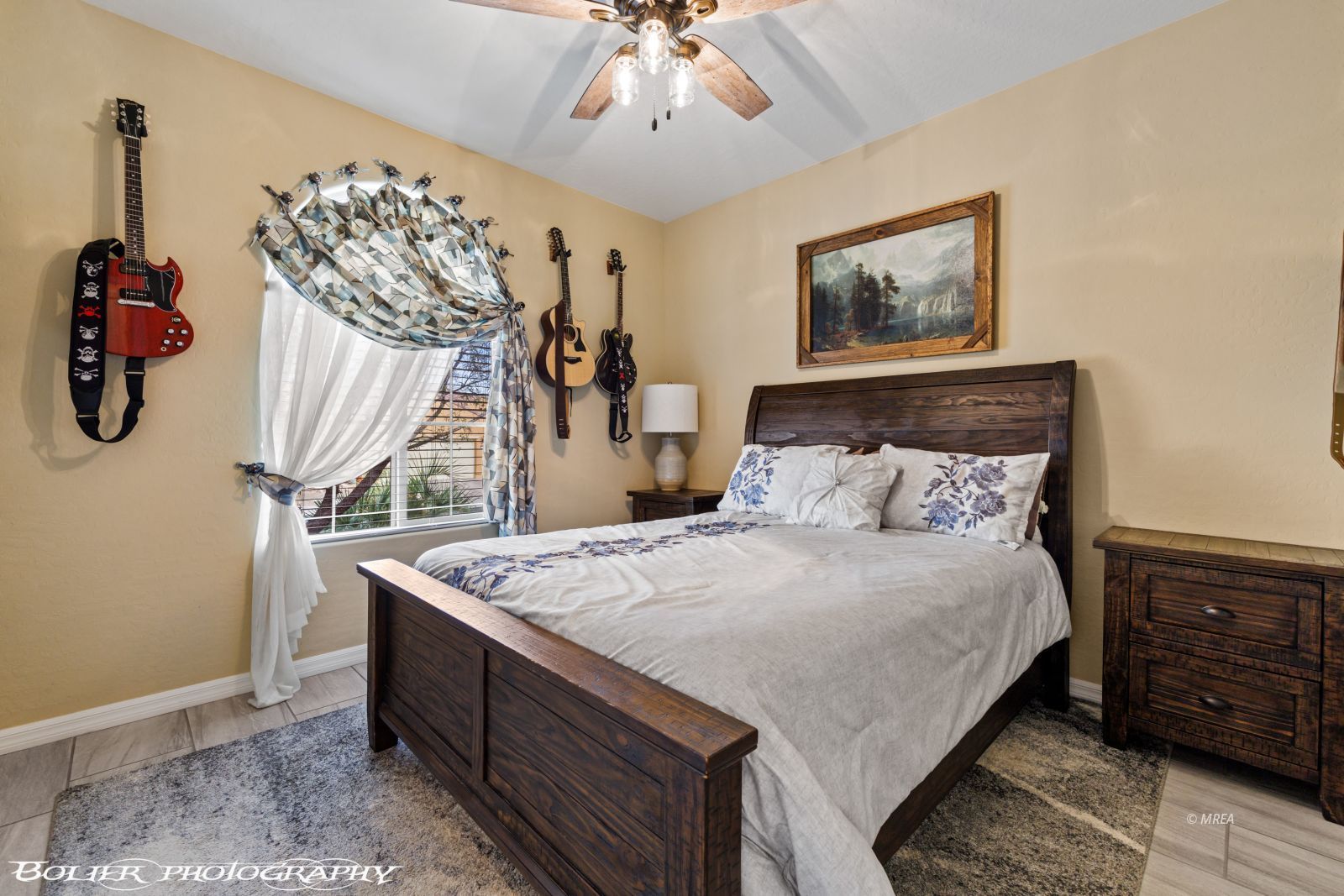 1400  White Water Way 