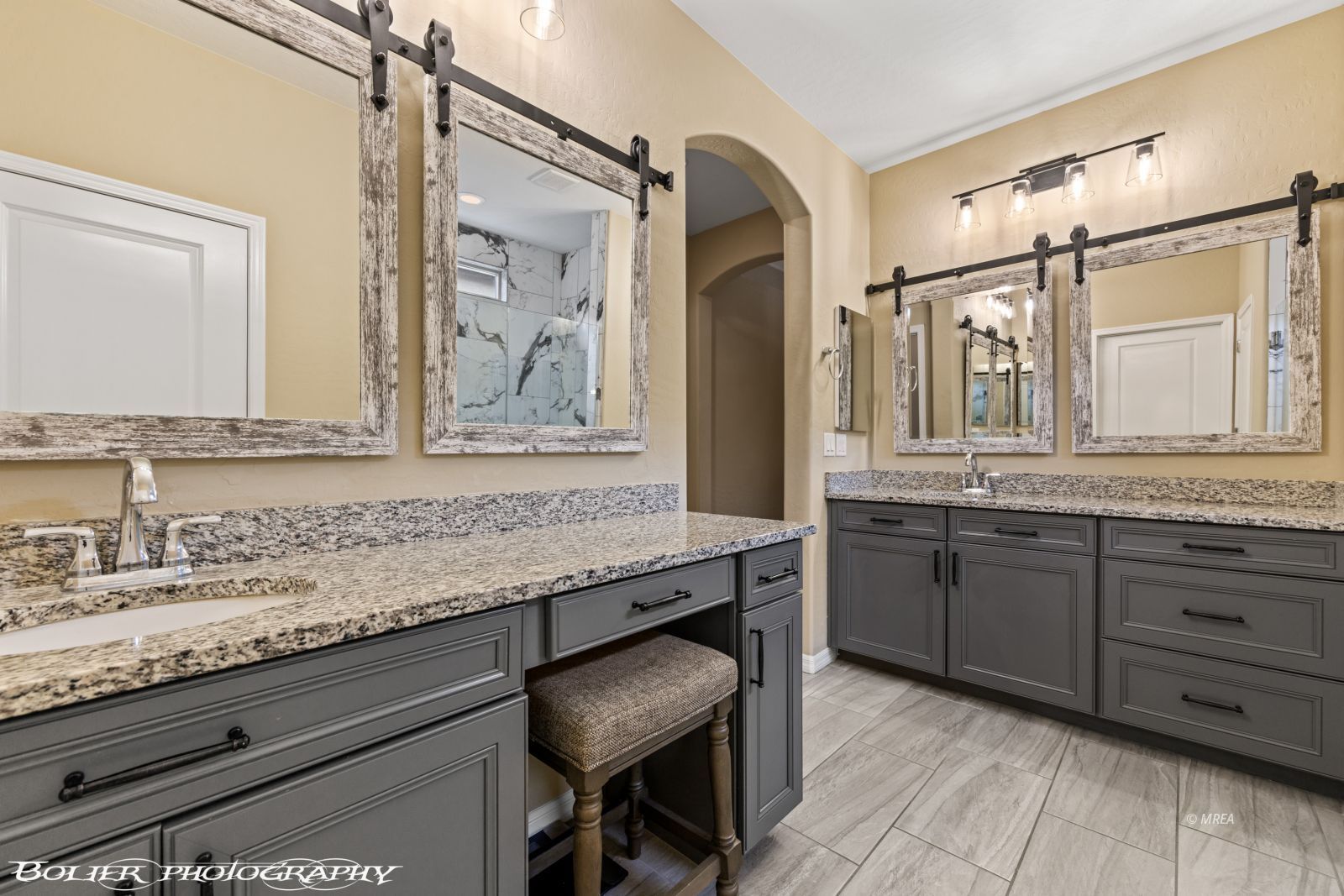 1400  White Water Way 