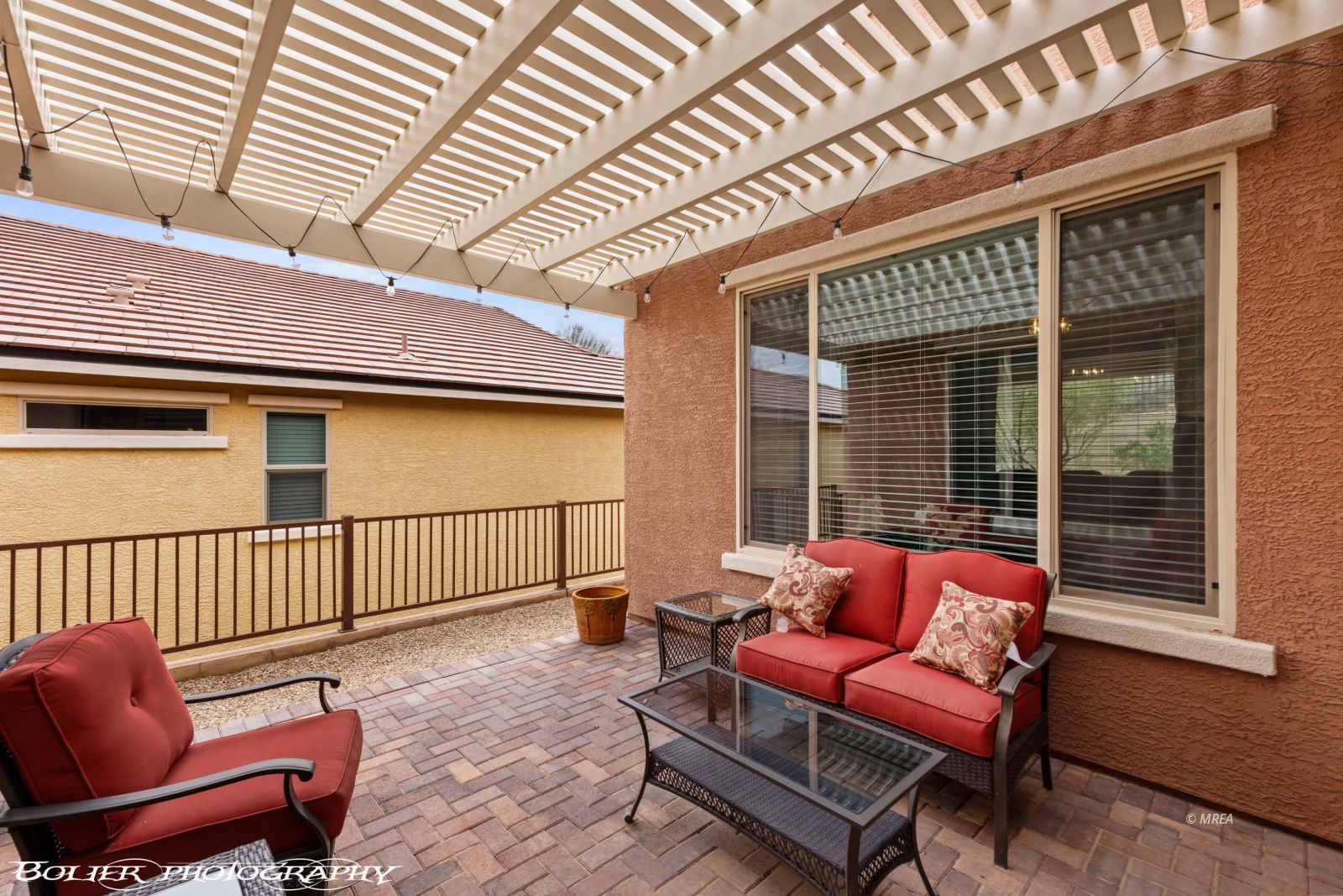 1400  White Water Way 