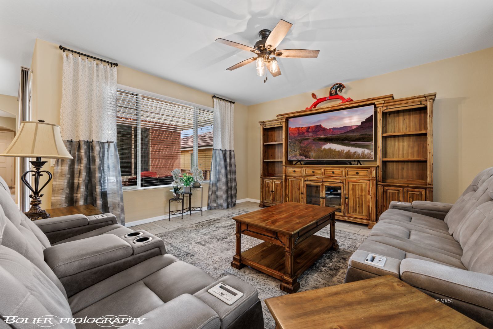 1400  White Water Way 