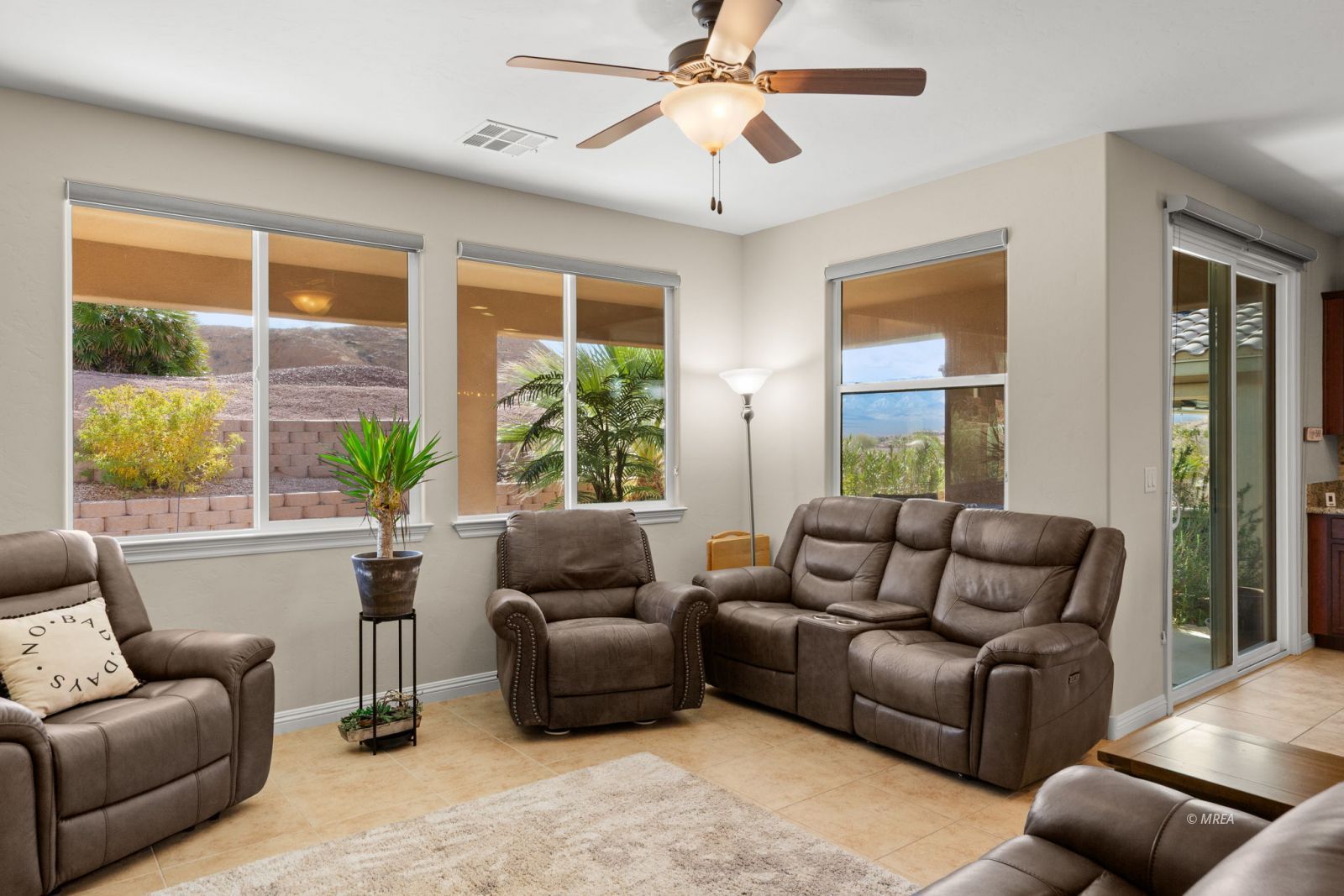 1350  Huntington Heights 