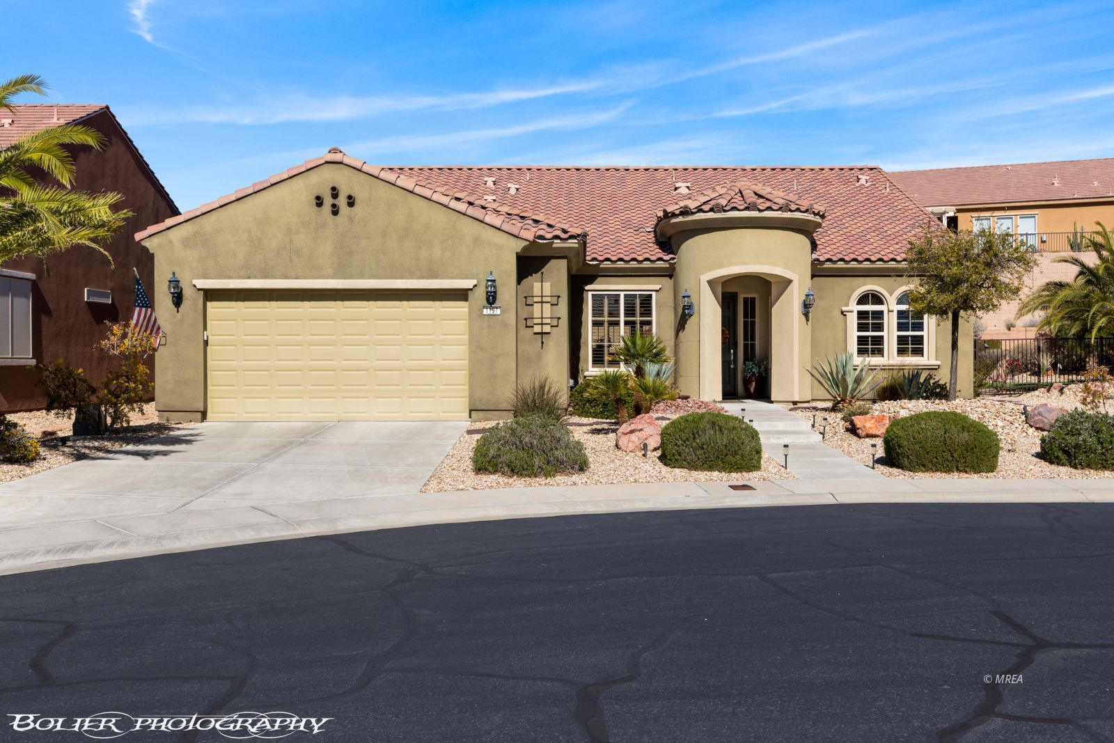 1197  Bluff Shadow Ct