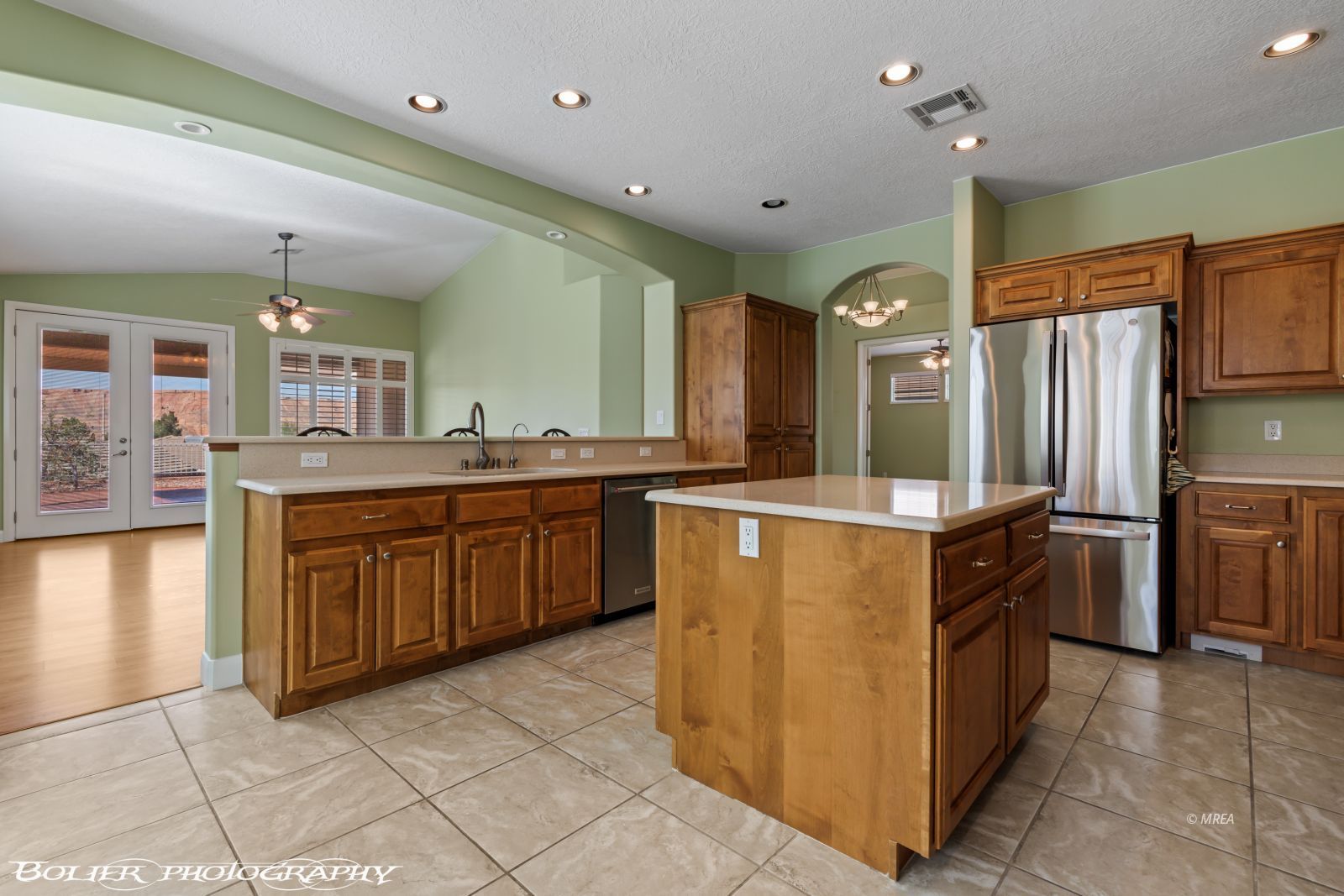 1037  Highland Hills Dr. 