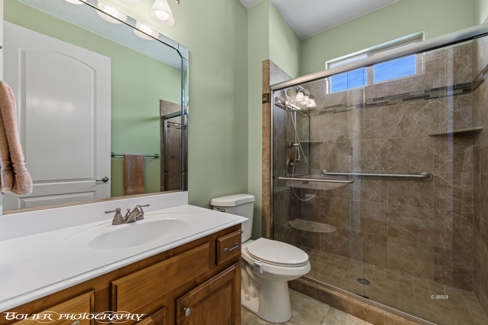 1037  Highland Hills Dr. 