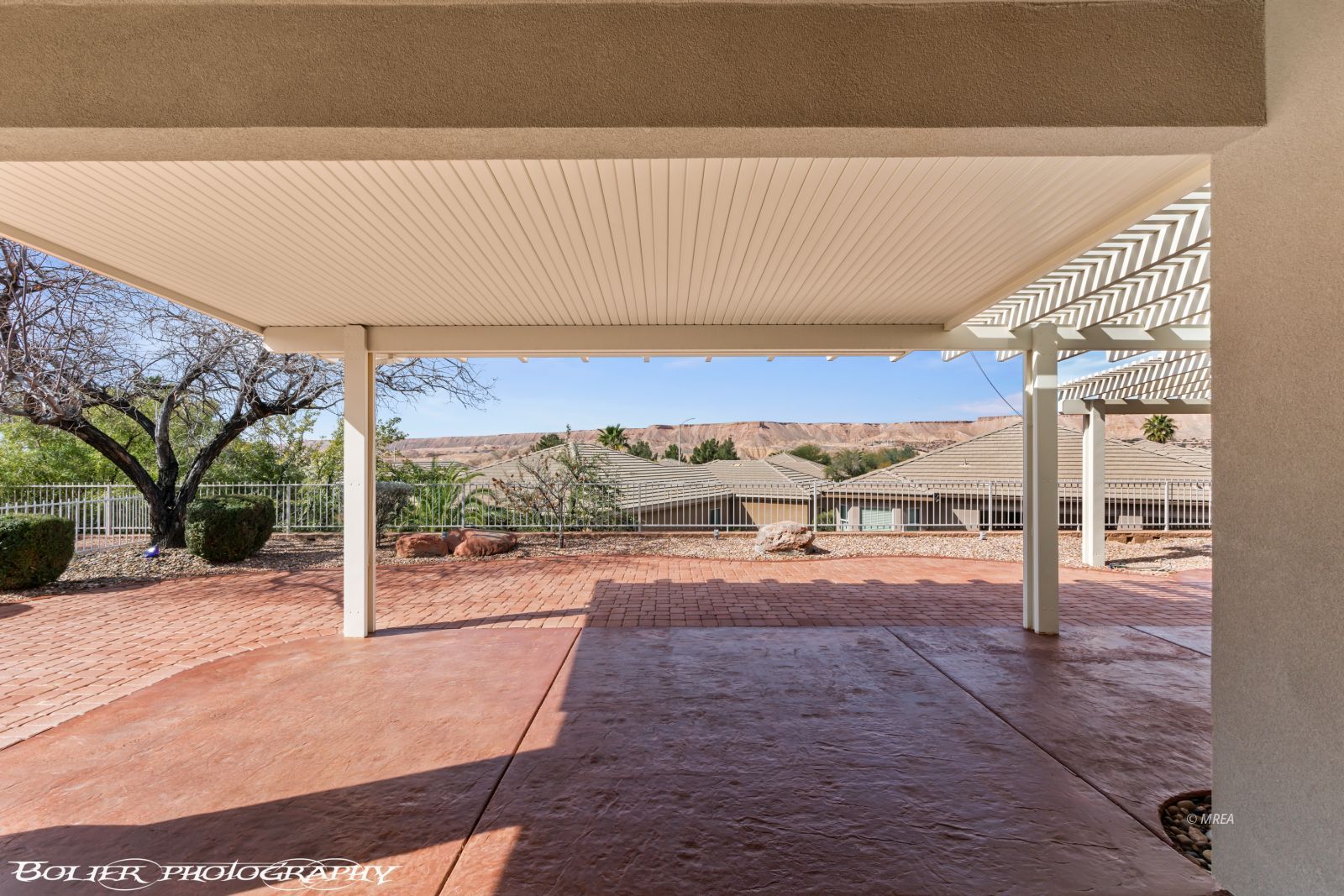 1037  Highland Hills Dr. 